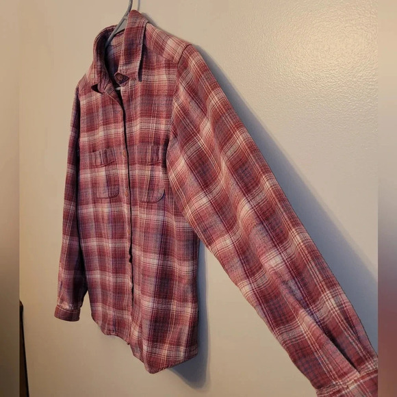 Women's size small Woolrich Pink Flannel button down shirt 100% cotton LOT C10 - Picture 8 of 11